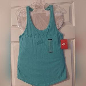 NWT Nike Obsessed Racer back tank top , size small, color turquoise